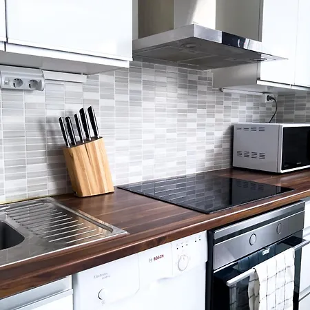 Lovely 1br Centre 아파트 쿠오피오